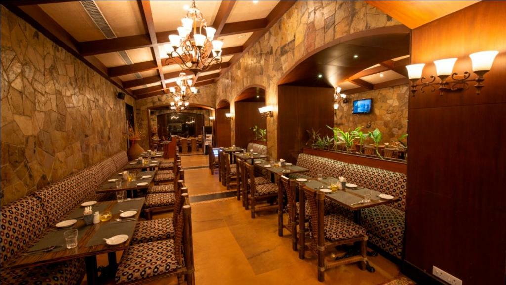 Ocean Spray Hotel Kalapettai Luaran gambar