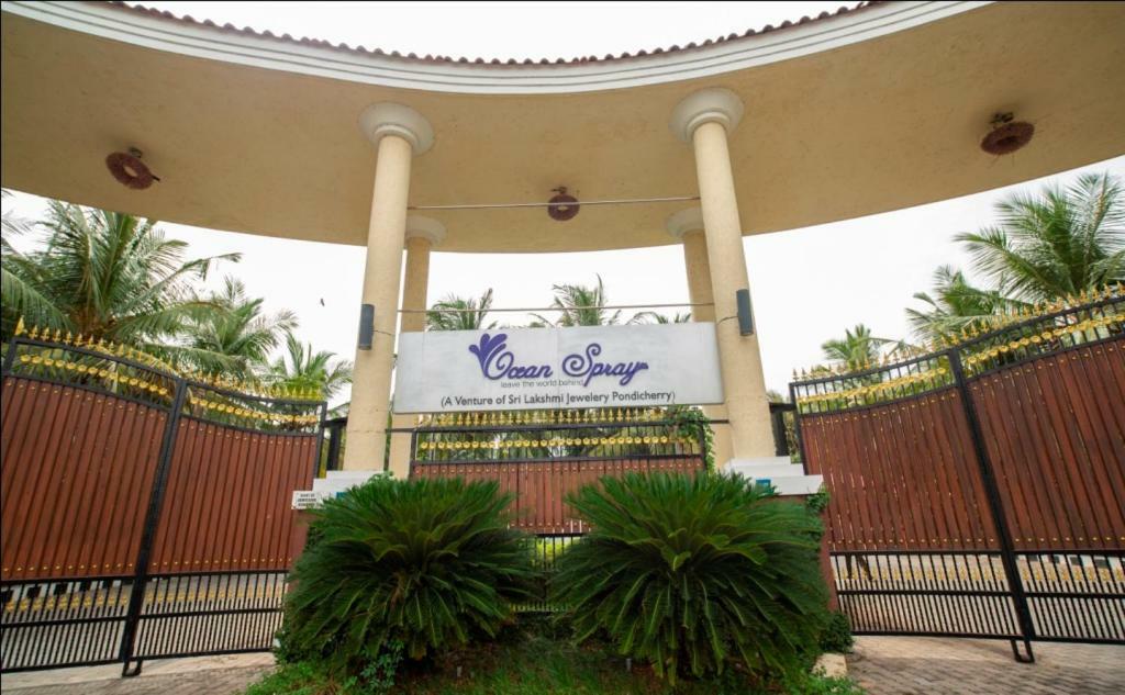 Ocean Spray Hotel Kalapettai Luaran gambar