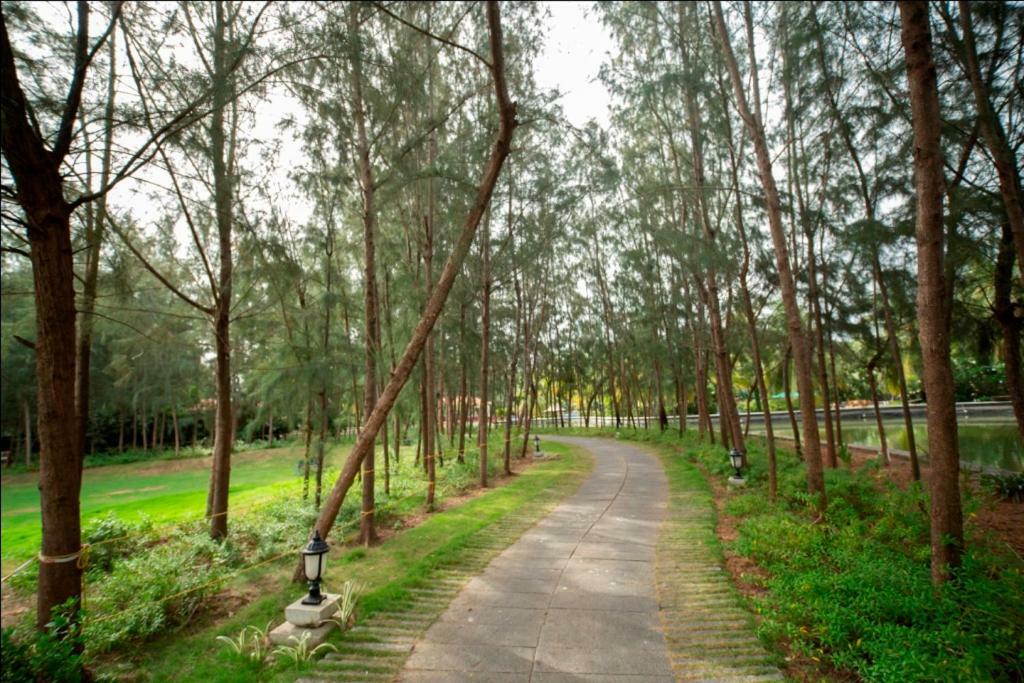 Ocean Spray Hotel Kalapettai Luaran gambar